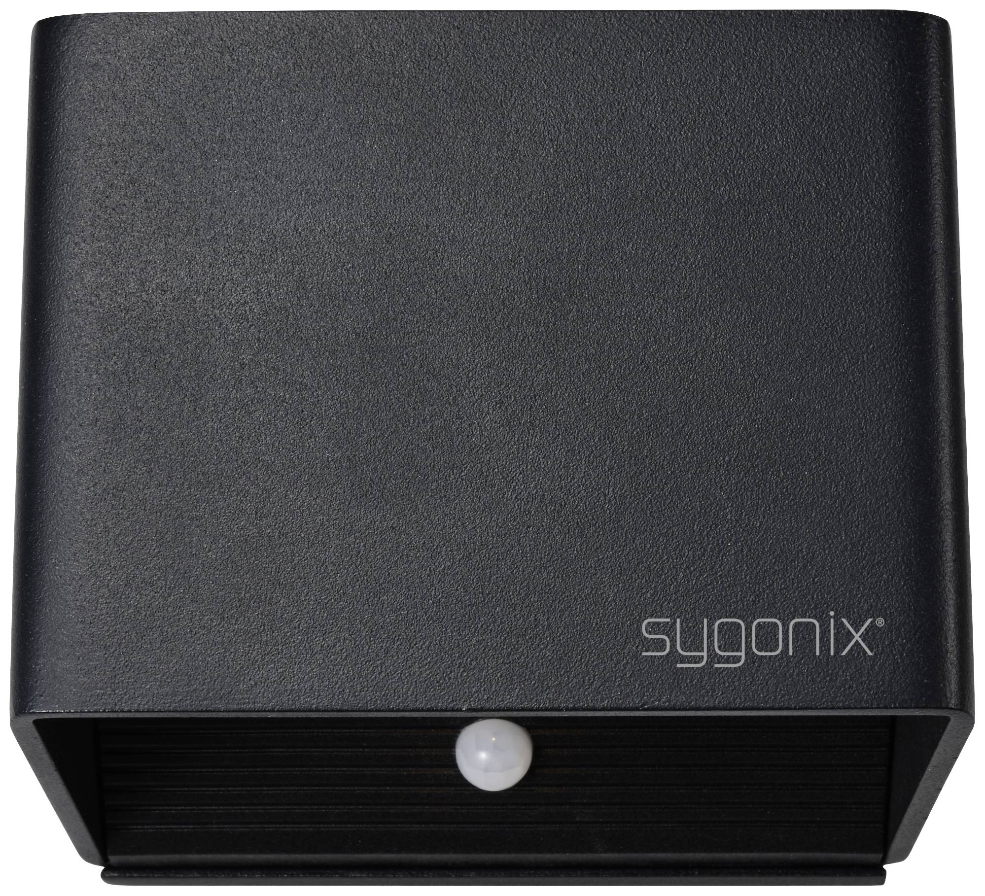 Schwarze, viereckige Außenleuchte von sygonix mit integriertem Bewegungssensor unten. Modernes Design für Wandmontage.