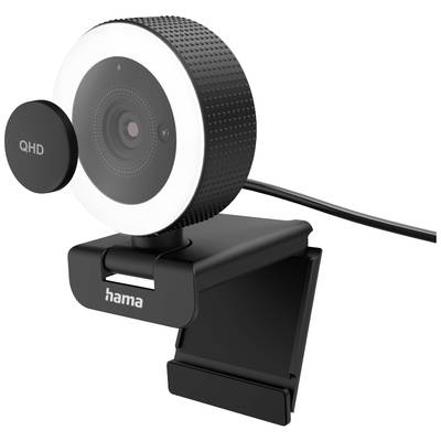 Eine schwarze Webcam mit integriertem Ringlicht und QHD Hinweis in einer Kappe. Markenname 'hama' auf dem Clip.