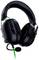 Ein schwarzes Gaming-Headset mit grünen Kabeln und einem Mikrofonarm. Designed für Komfort und klare Klangqualität.