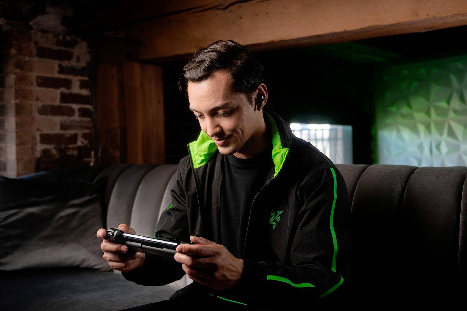 RAZER Kishi V2 for Android Gamepad Android Schwarz-5