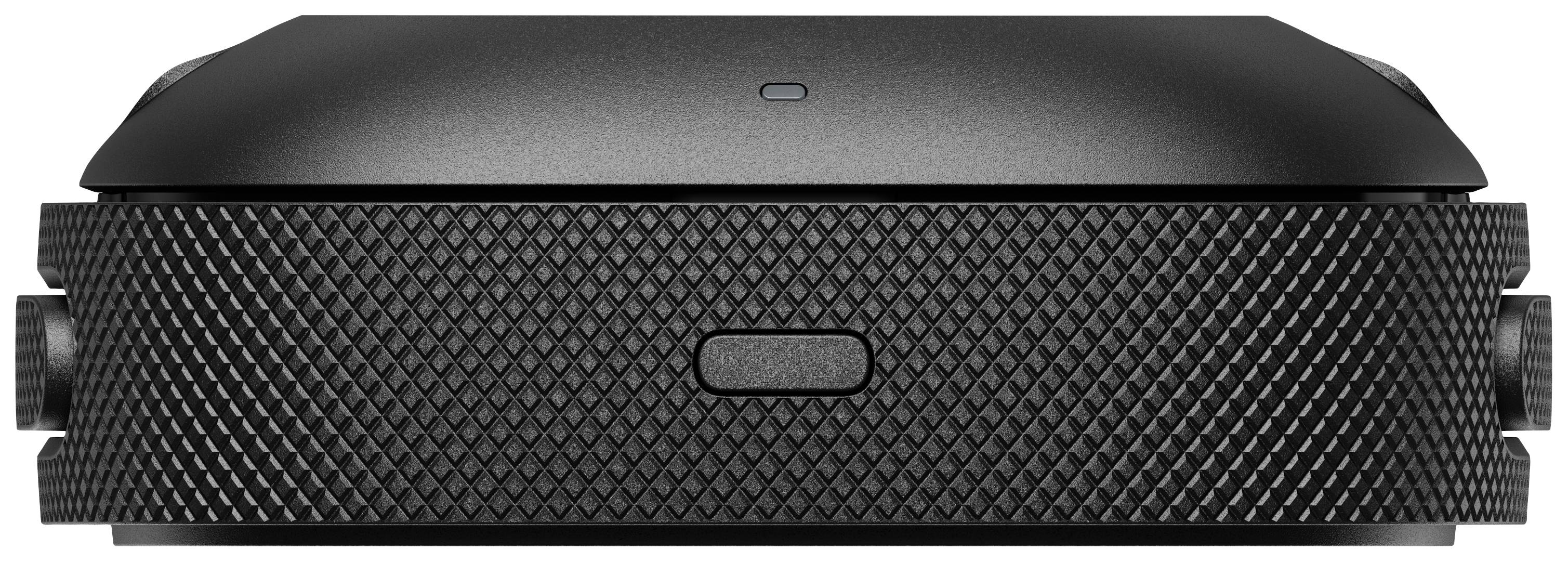 Schwarze, rechteckige elektronische Blackbox mit strukturiertem Gehäuse, Ansicht von vorne. Ein zentraler Knopf ist sichtbar.