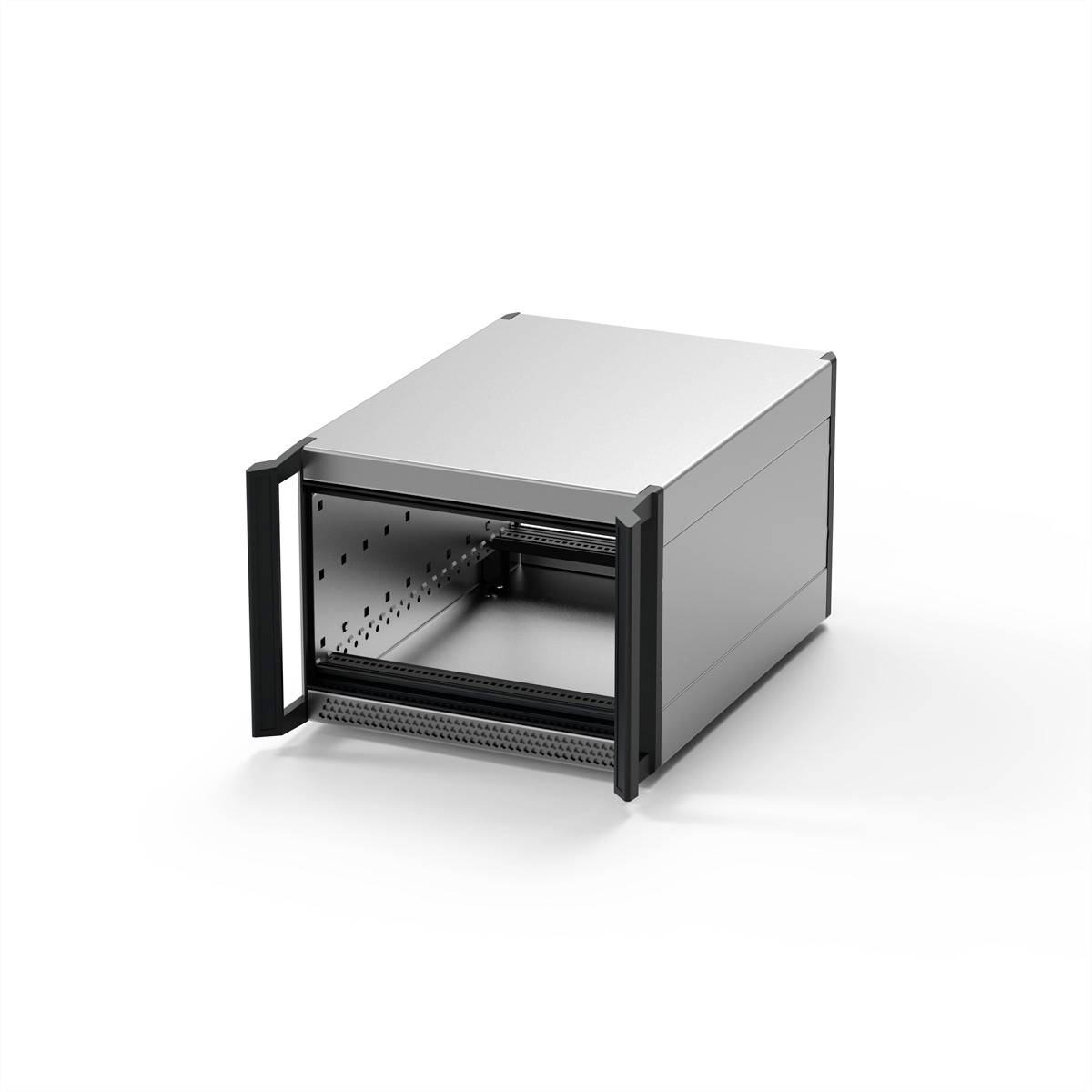Ein silbernes, rechteckiges Metallgehäuse mit offener Vorderseite, geeignet für elektronische Geräte oder Computerhardware.