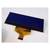Ein rechteckiges LCD-Displaymodul auf einer weißen Oberfläche, mit einem goldenen flexiblen Flachbandkabel darunter.