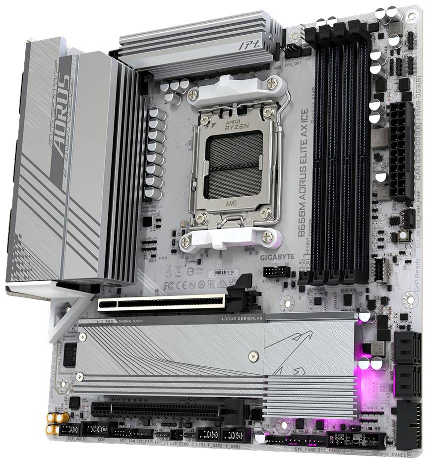 Das Bild zeigt ein Computer-Motherboard mit mehreren RAM-Steckplätzen und einem CPU-Sockel. Aufgedruckt sind 'B650M AORUS ELITE AX'.