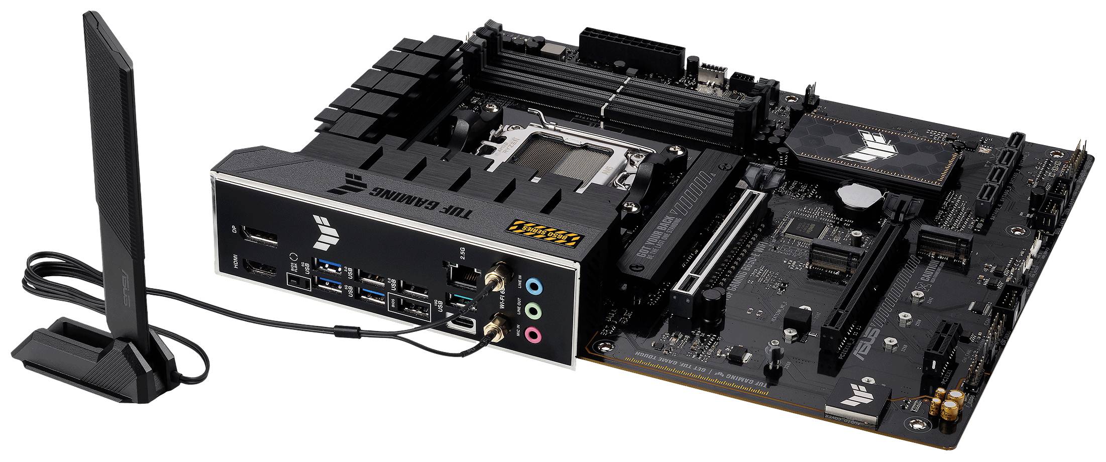 Motherboard mit mehreren USB-Anschlüssen, Audioanschlüssen und einem Antennenanschluss. Enthält schwarze RAM-Speicherplätze und eine CPU-Fassung.