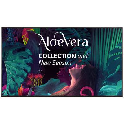 'Werbeposter für Aloe Vera Collection and New Season auf 2F; Frau mit geschlossenen Augen umgeben von tropischen Pflanzen.'