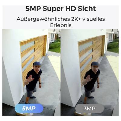 Zwei nebeneinander liegende Außenkameraaufnahmen zeigen einen Mann, der an der Tür winkt. Das linke Bild ist mit '5MP' beschriftet und weist klarere Details auf, während das rechte Bild '3MP' zeigt. Text darüber liest sich '5MP Super HD Sicht'.