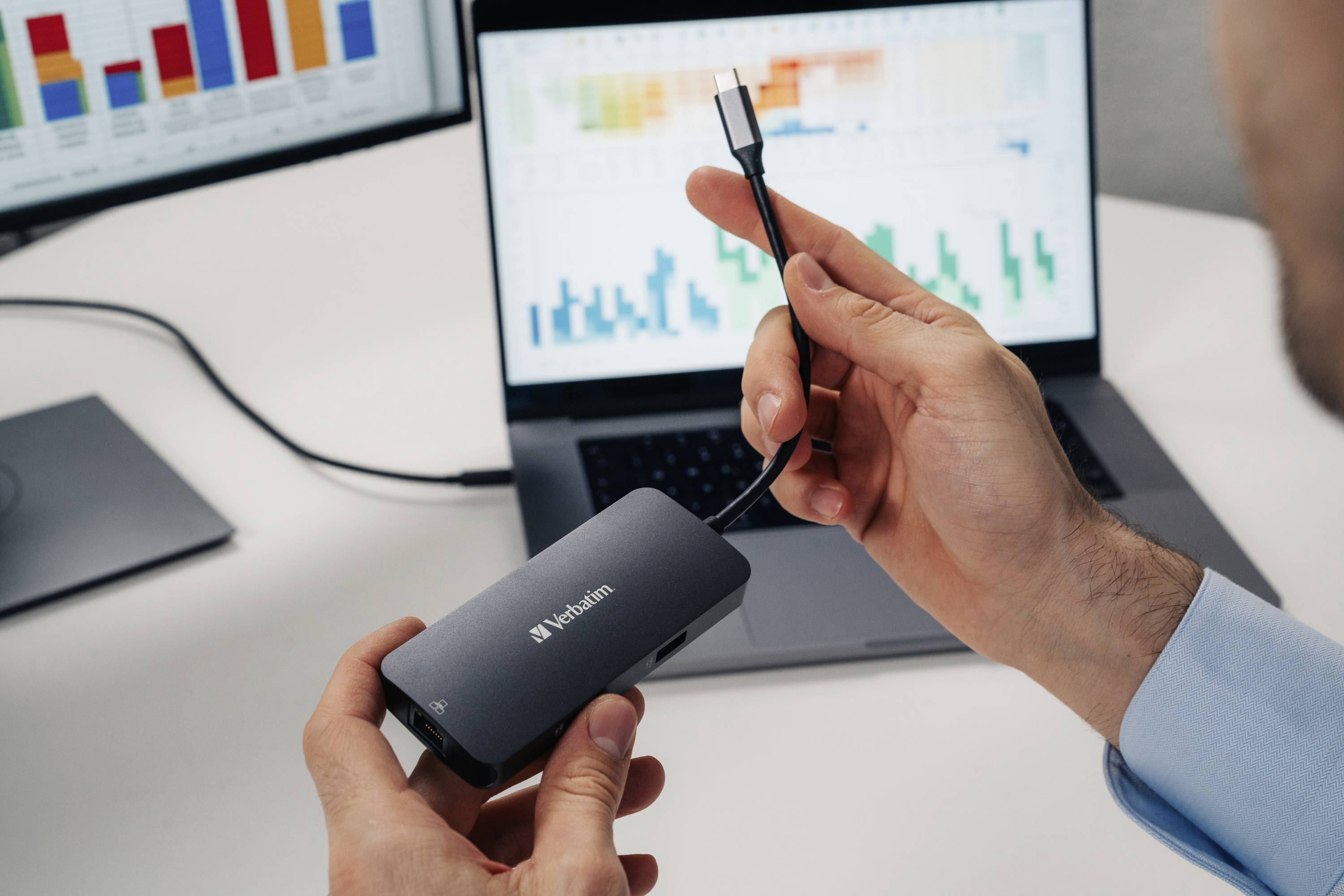 Verbatim CMH 05 - Hub - 1 x HDMI + 1 x USB-C (Spannungsversorgung)-9
