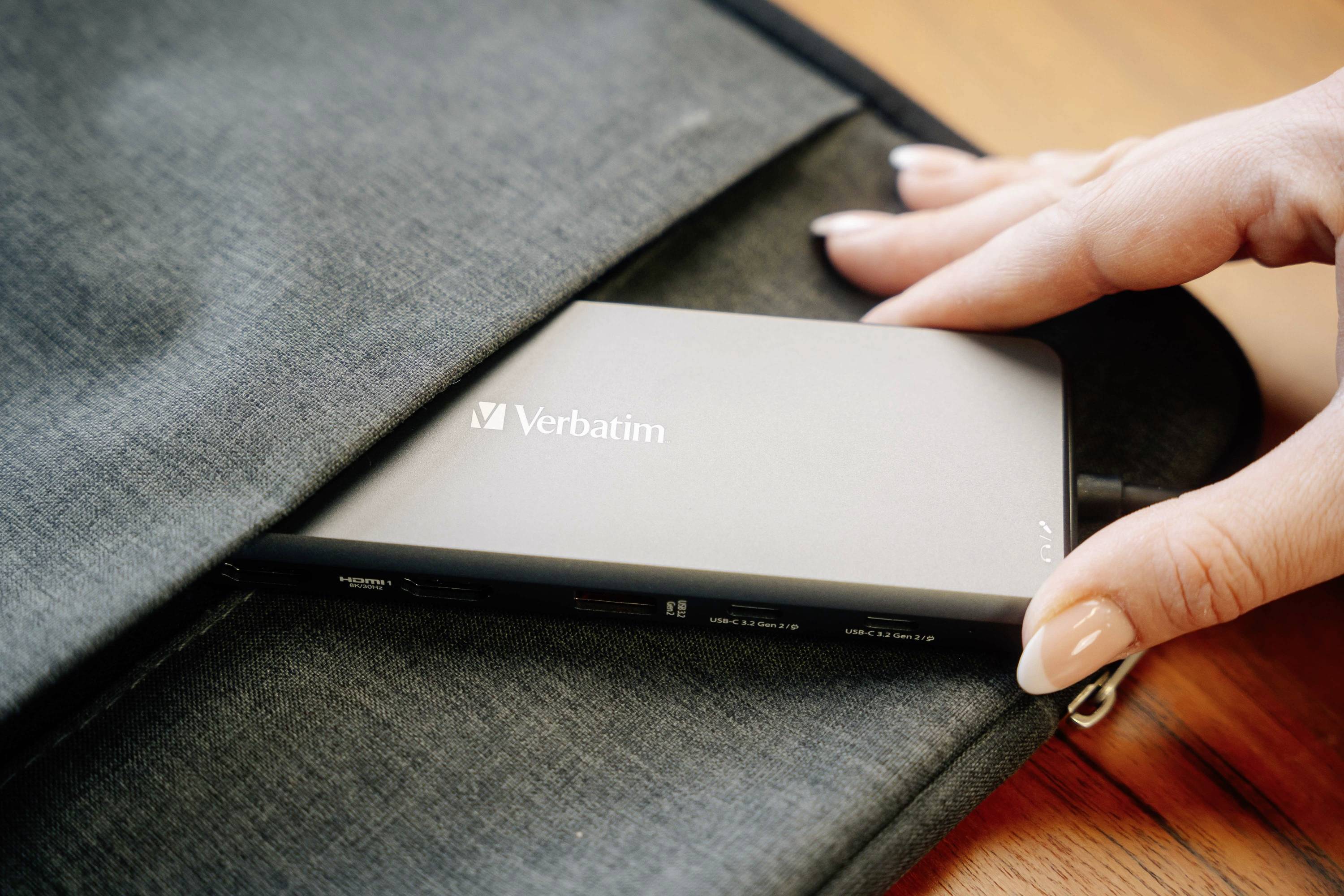 Verbatim CMH 13 - Hub - 2 x HDMI + 2 x USB-C (Spannungsversorgung)-17