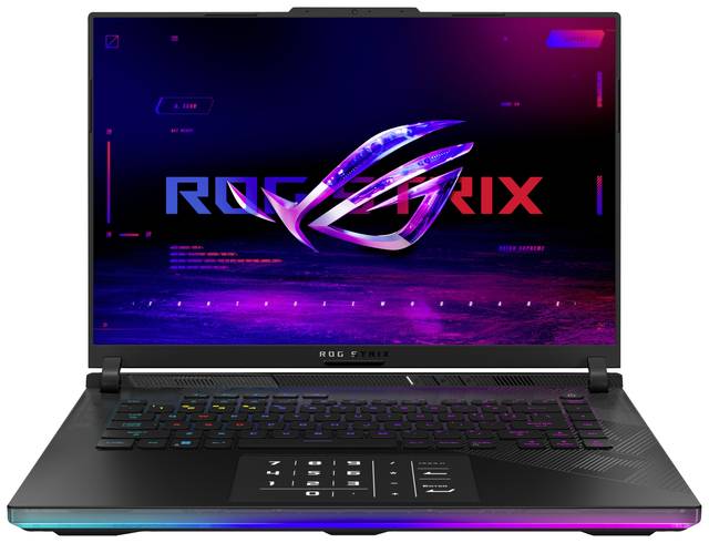 Auf diesem Bild sieht man ein Gaming Notebook von Asus mit Nvidia GeForce Grafikkarten RTX 4090