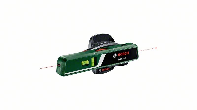 Ein grüner Kreuzlinienlaser von Bosch projiziert einen roten Laserstrahl. Werkzeug für präzises Ausrichten bei Bau- und Renovierungsarbeiten.