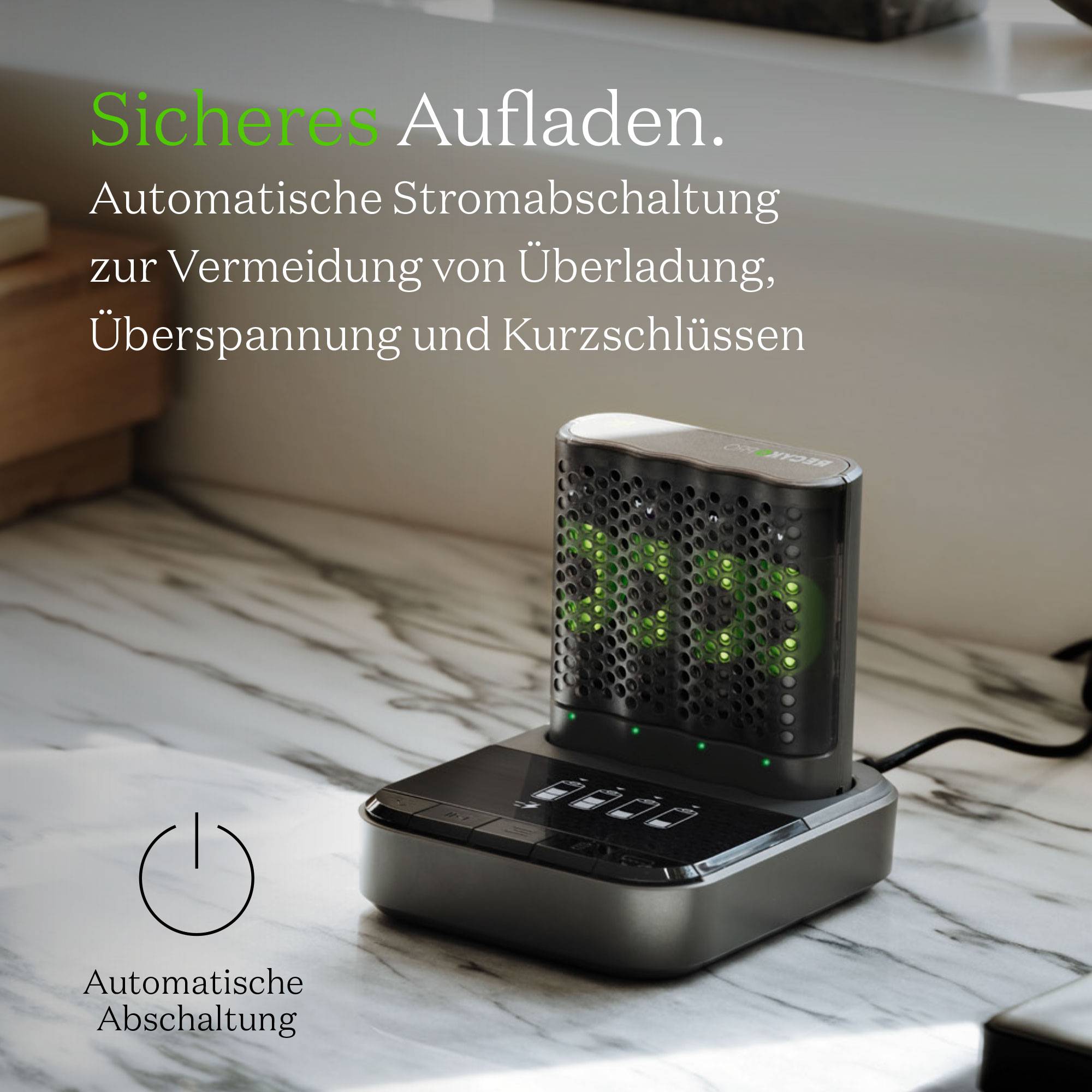 'Schwarzes Ladegerät mit leuchtendem Display auf einem Tisch. Text: Sicheres Aufladen. Automatische Abschaltung zur Vermeidung von Überladung, Überspannung und Kurzschlüssen.'