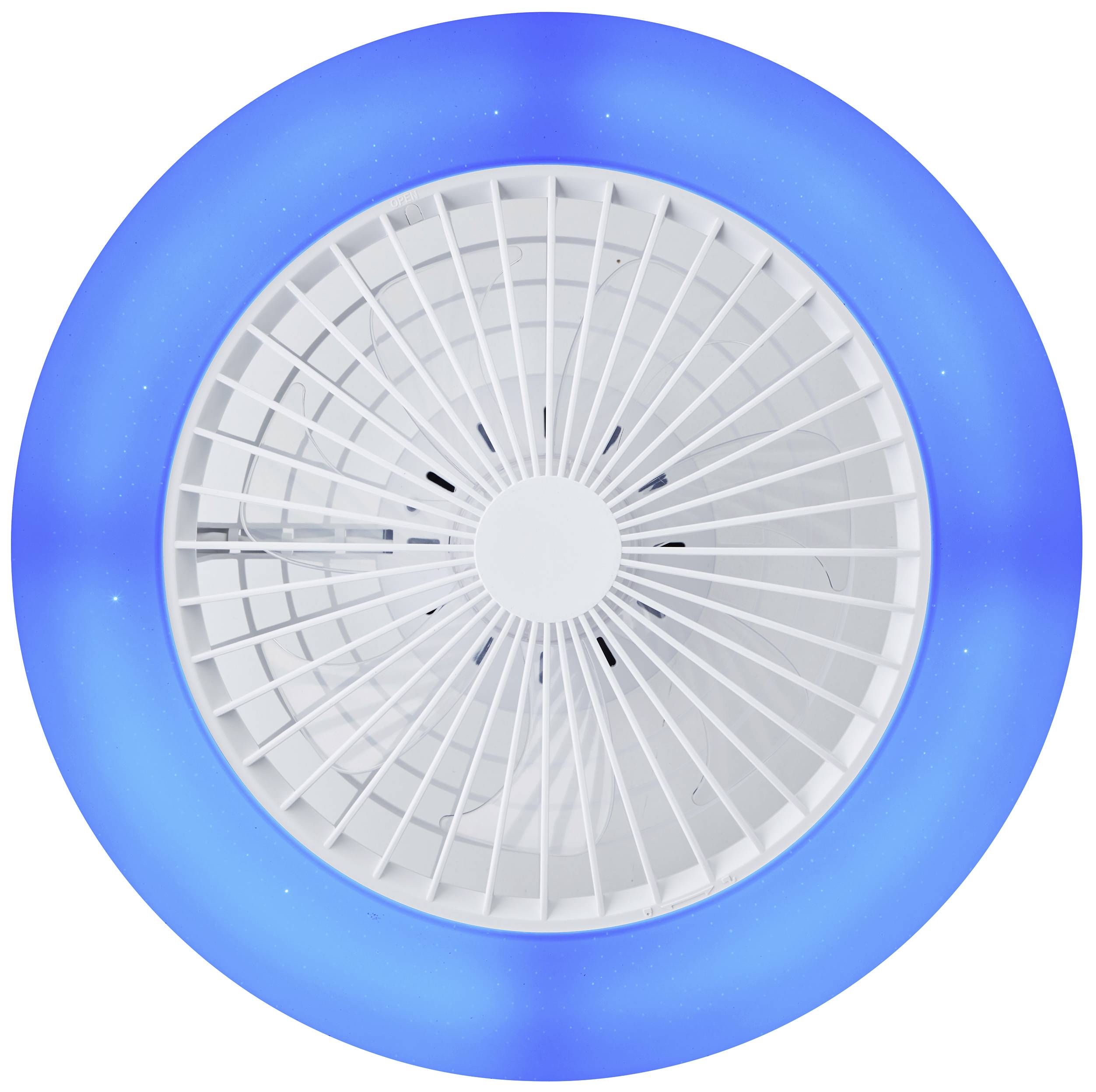 Deckenventilator mit blauem LED-Ring. Die Lamellen in der Mitte strahlen weißes Licht aus. Moderner, futuristischer Stil.