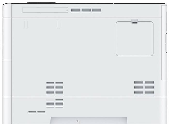 Ein weißer Drucker von hinten, mit Lüftungsschlitzen und einer Wartungsklappe, steht in einem Büro.