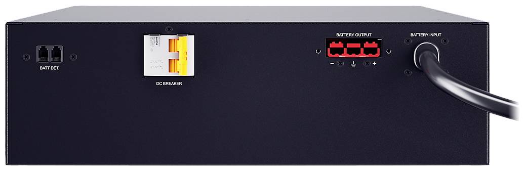 Elektrisches Gerät mit Anschlüssen für Batterien und Stromversorgung auf der Rückseite. Aufgedruckte Symbole zeigen Verbindungen an.