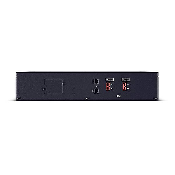 Ein schwarzes elektronisches Gerät mit mehreren Anschlüssen auf der Rückseite, darunter USB- und Ethernet-Ports.
