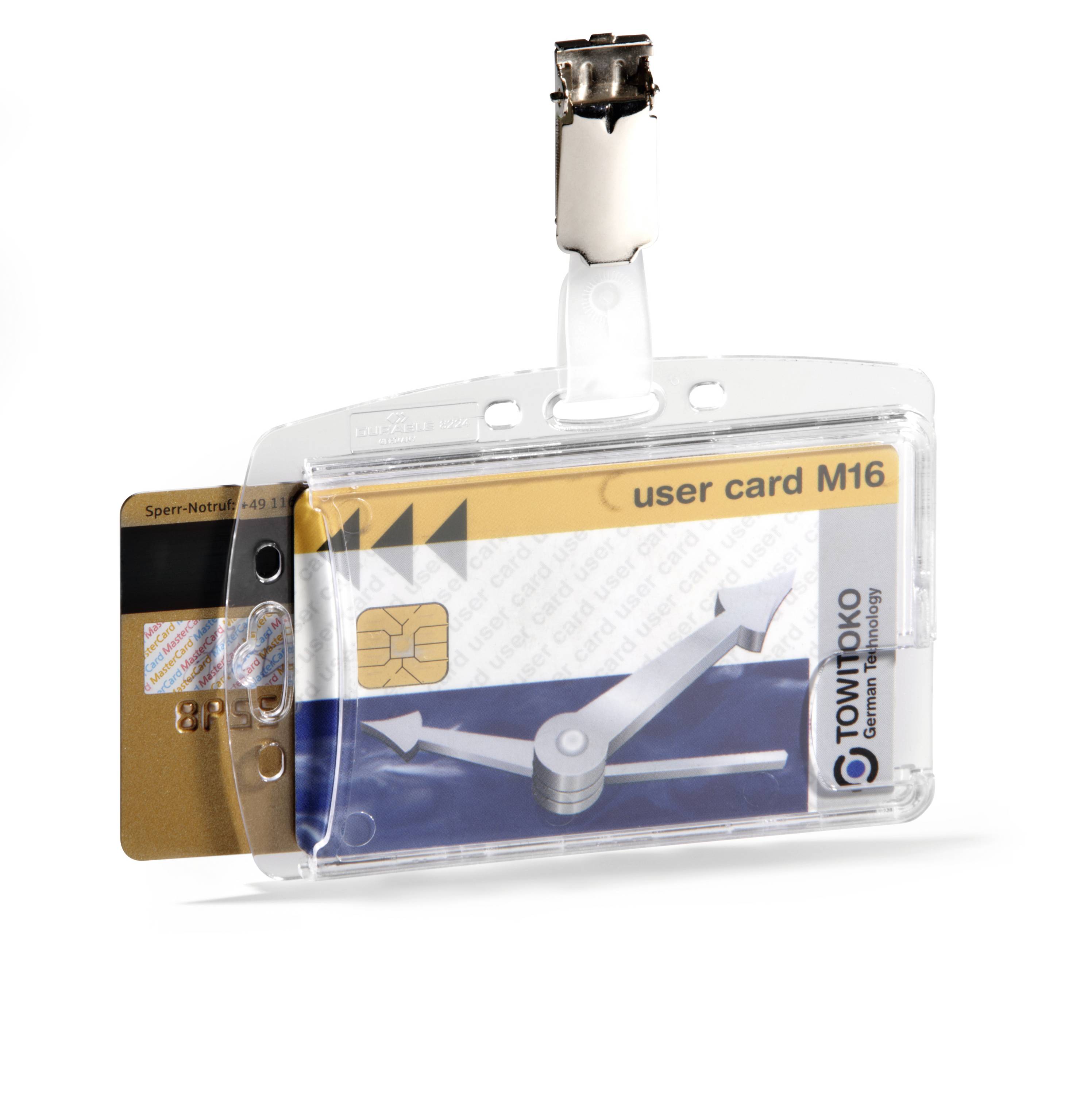 Kartenhalter mit einer 'user card M16' und einer Kreditkarte, beide stecken nebeneinander im Halter.