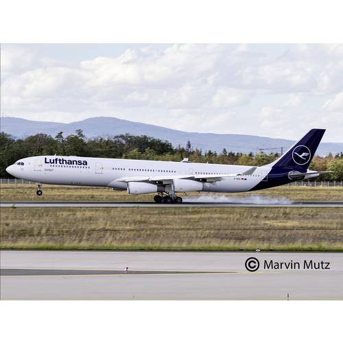 Revell 03803 A340-300 Lufthansa New Livery Flugmodell Bausatz 1:144