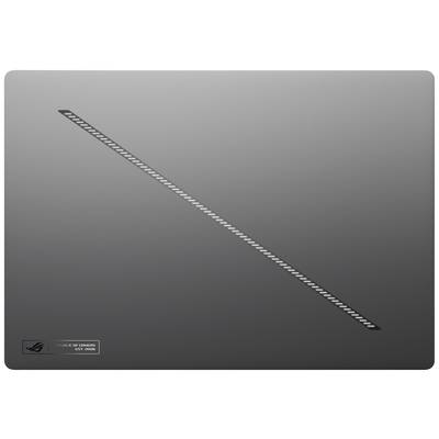 Ein silbergrauer Laptopdeckel mit diagonaler Line und kleinem Logo in der Ecke.