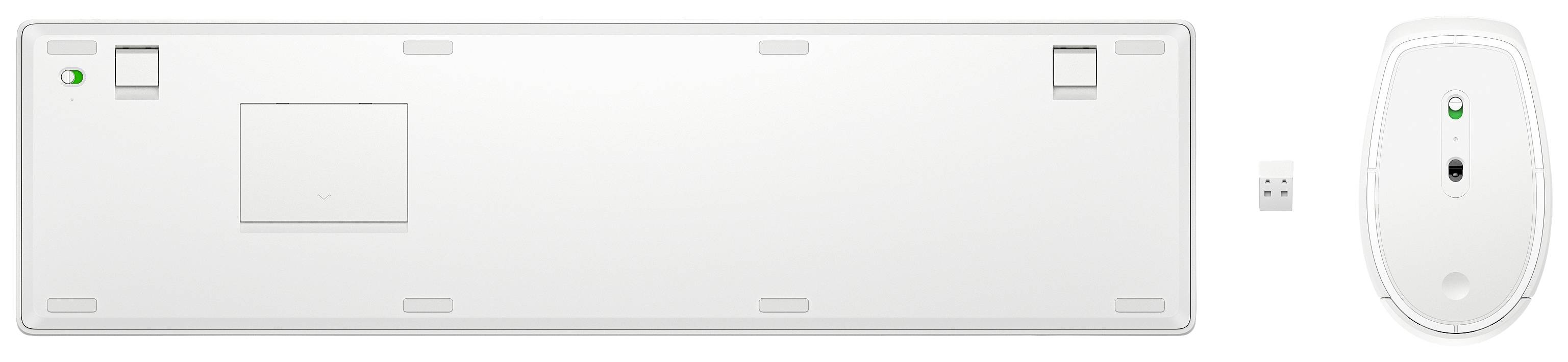 Eine weiße Tastatur und Maus von unten, mit einem kleinen USB-Empfänger daneben. Tasten und Sensoren auf der Maus sind sichtbar.