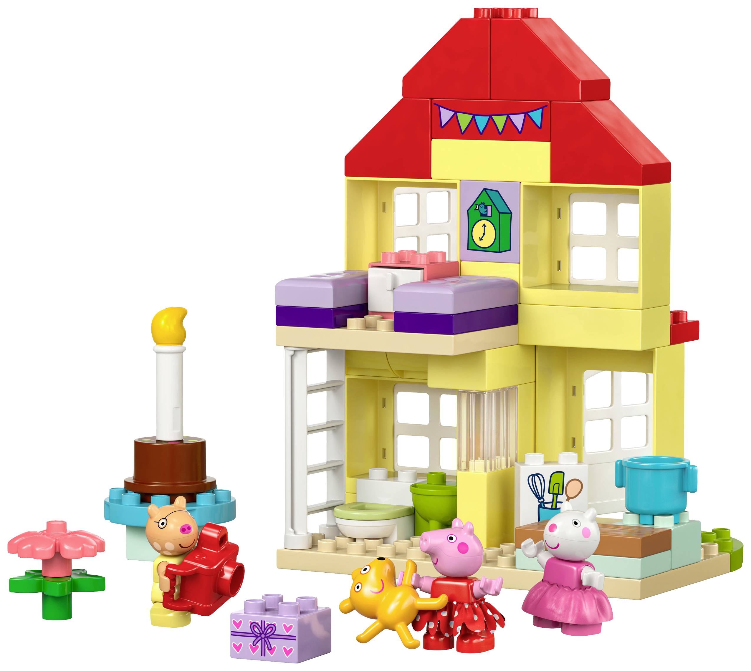 Lego-Haus mit rotem Dach, Peppa-Wutz-Figuren, Torte und Geschenken. Buntes Spielzimmer-Szenario für Kinder.