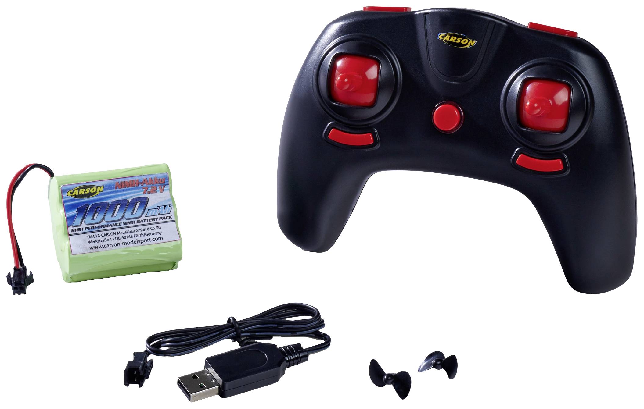 Eine schwarze Fernbedienung mit roten Tasten, ein Akku, ein USB-Ladekabel und zwei Propelleraufsätze für ein RC-Fahrzeug.