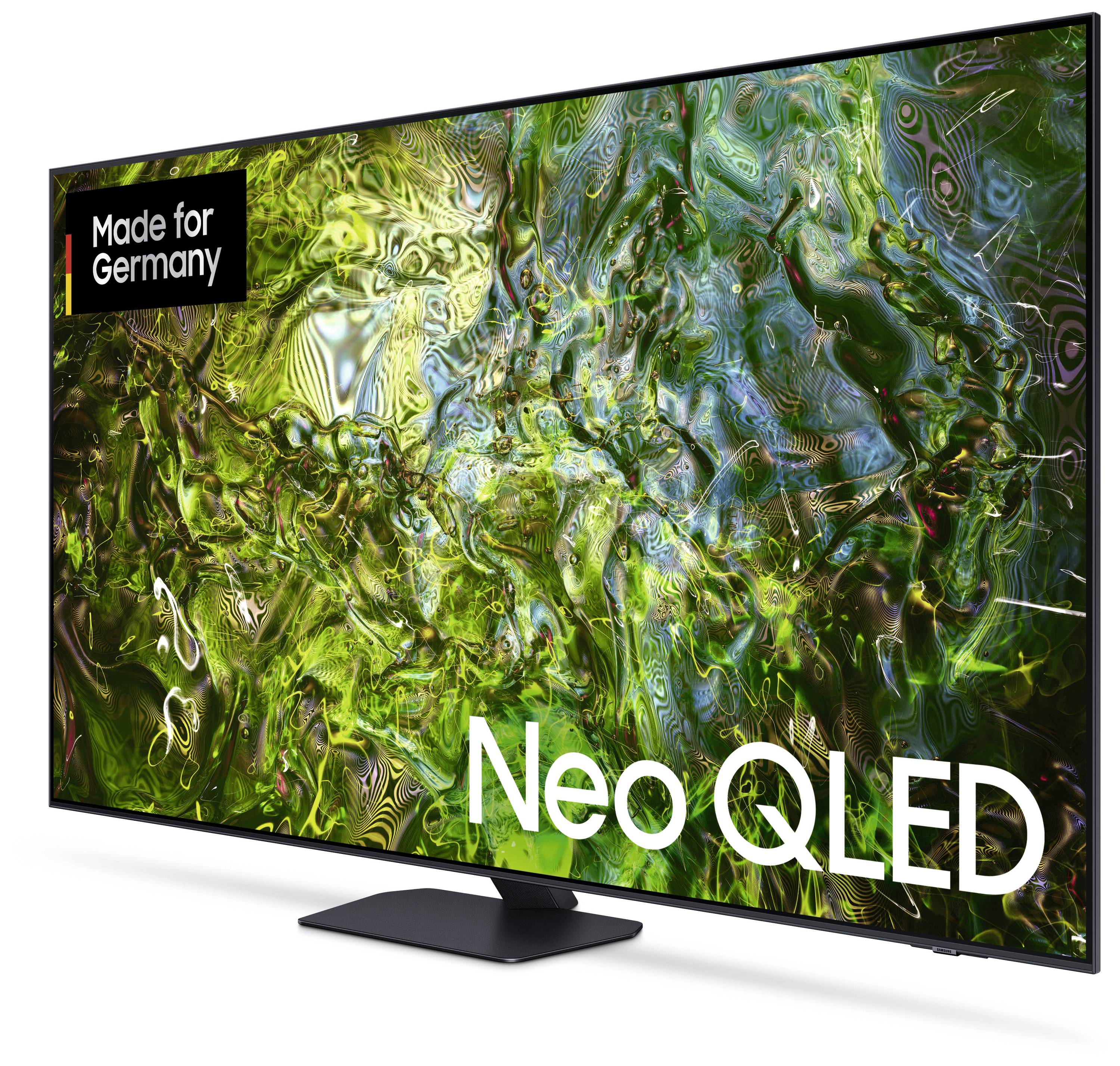 Fernseher mit der Aufschrift 'Neo QLED', grün-blaues abstraktes Muster auf dem Bildschirm, Label 'Made for Germany' oben links.