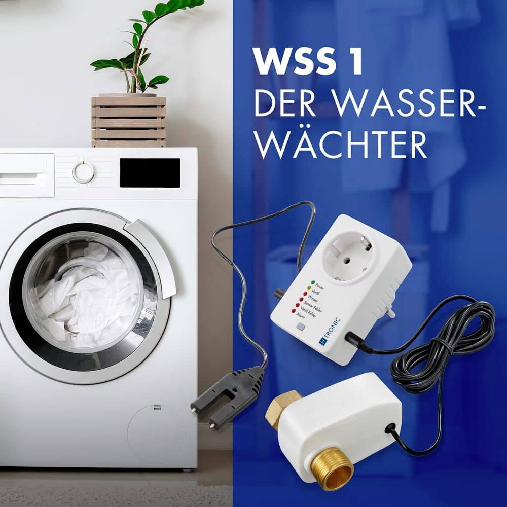 Waschmaschine mit Pflanzen, daneben der 'Wasser-Wächter' WSS 1 und zugehörige Geräte, auf blauem Hintergrund präsentiert.
