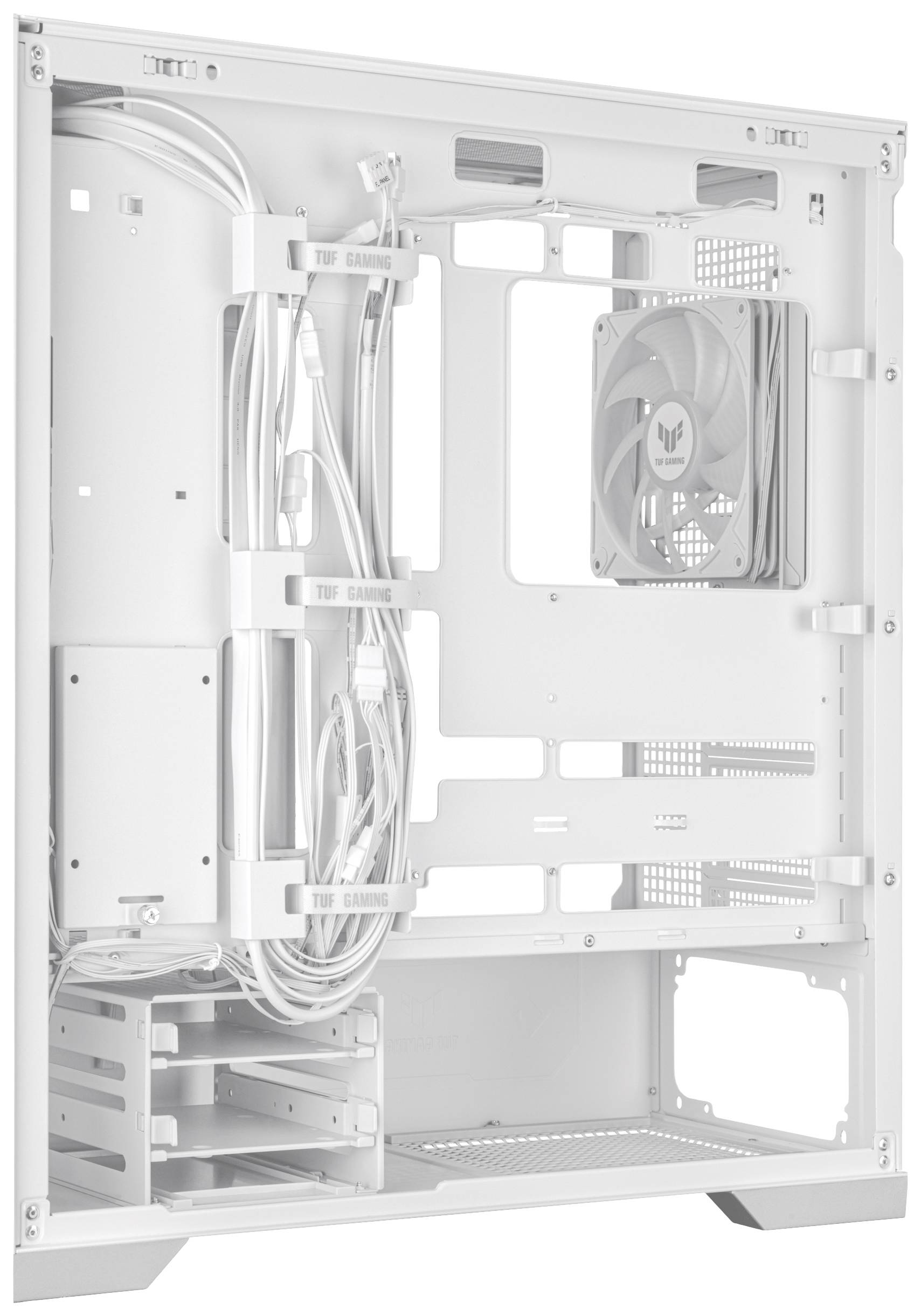 Leeres Computergehäuse in Weiß mit eingebautem Lüfter und Kabelmanagement an der Seite. Ideal für PC-Build-Projekte.