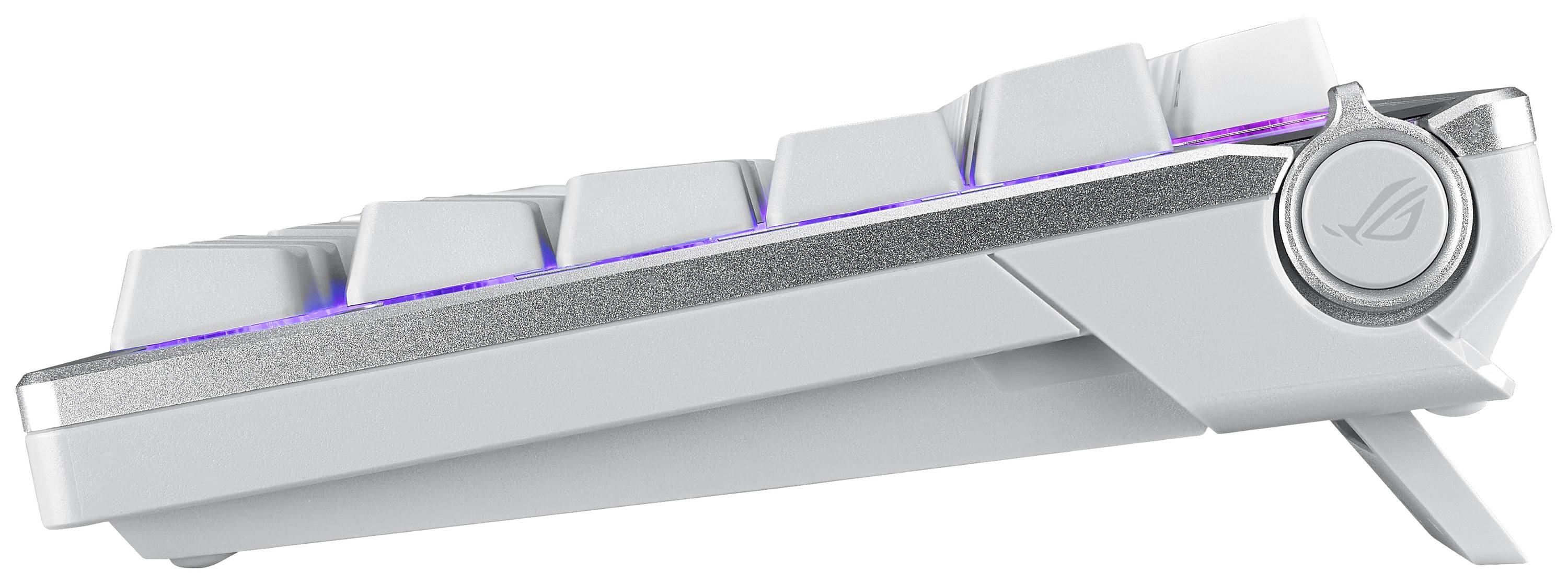 Seitliche Ansicht einer weißen Computer-Tastatur mit mechanischen Tasten. Die Tastatur hat ein verstellbares Stützelement.