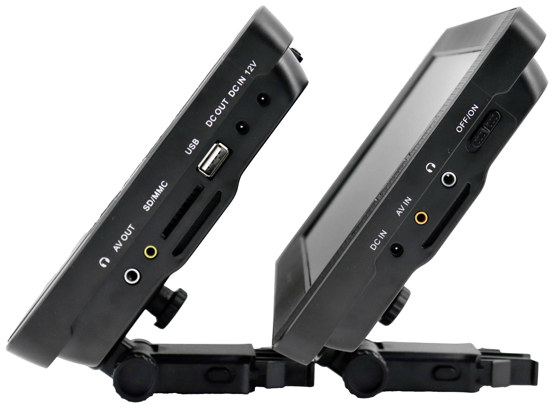 Zwei tragbare Monitore nebeneinander, mit verschiedenen Anschlüssen wie USB, AV-IN/OUT und SD-Kartenslot, auf klappbaren Halterungen.