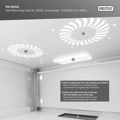 'Dach für Ventilator vorbereitet, inklusive Kunststoffbürstenstreifen am Boden für Kabelmanagement in einem grauen Wandmontageschrank.'