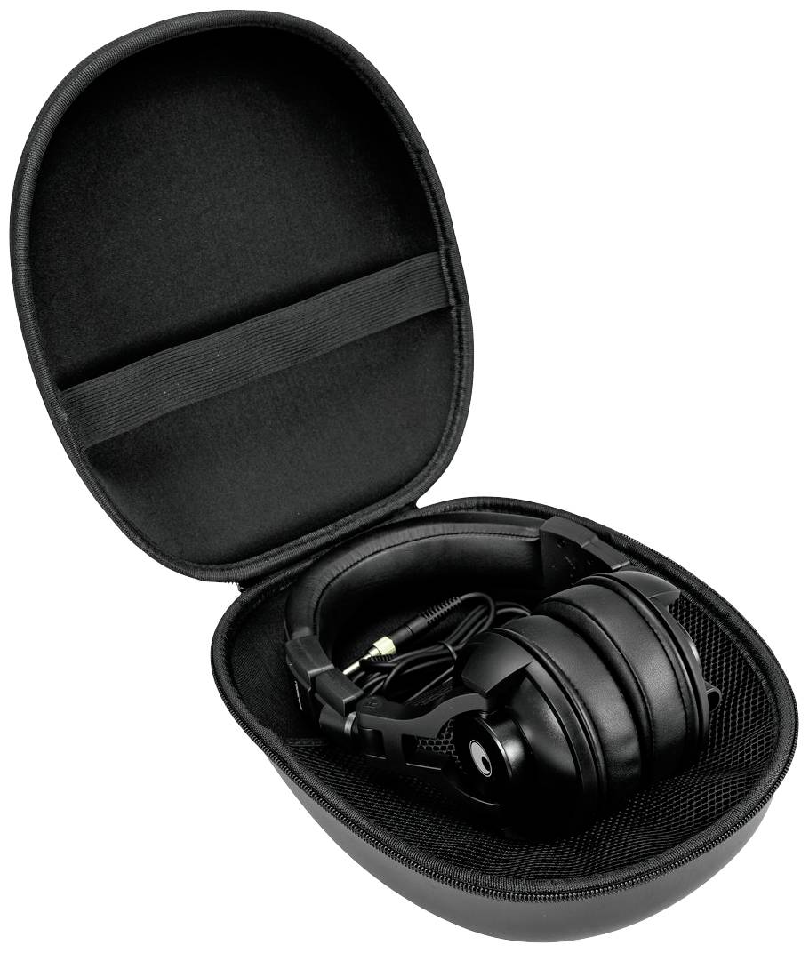 Geschlossene schwarze Kopfhörer im offenen Etui, Kabel mit 3,5-mm-Anschluss sichtbar.