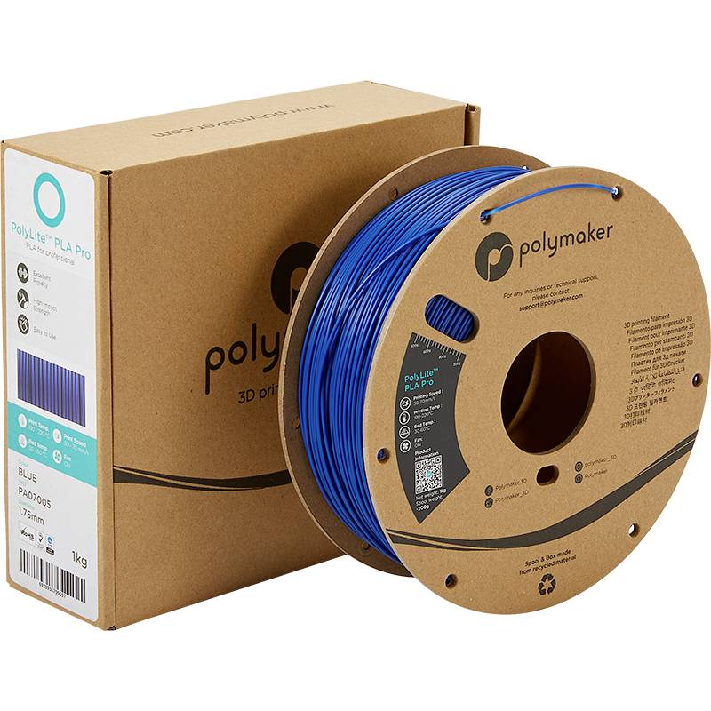Blaues 3D-Druckerfilament von Polymaker in einer Verpackung mit einem großen Logo und technischen Details in einer blauen Aufzählung.