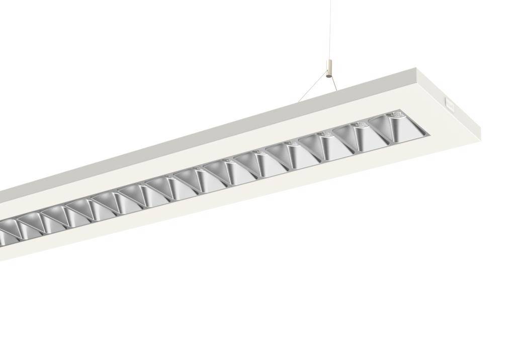 Rechteckige, moderne Pendelleuchte mit mehreren reflektierenden Kästchen, an zwei Seilen aufgehängt.