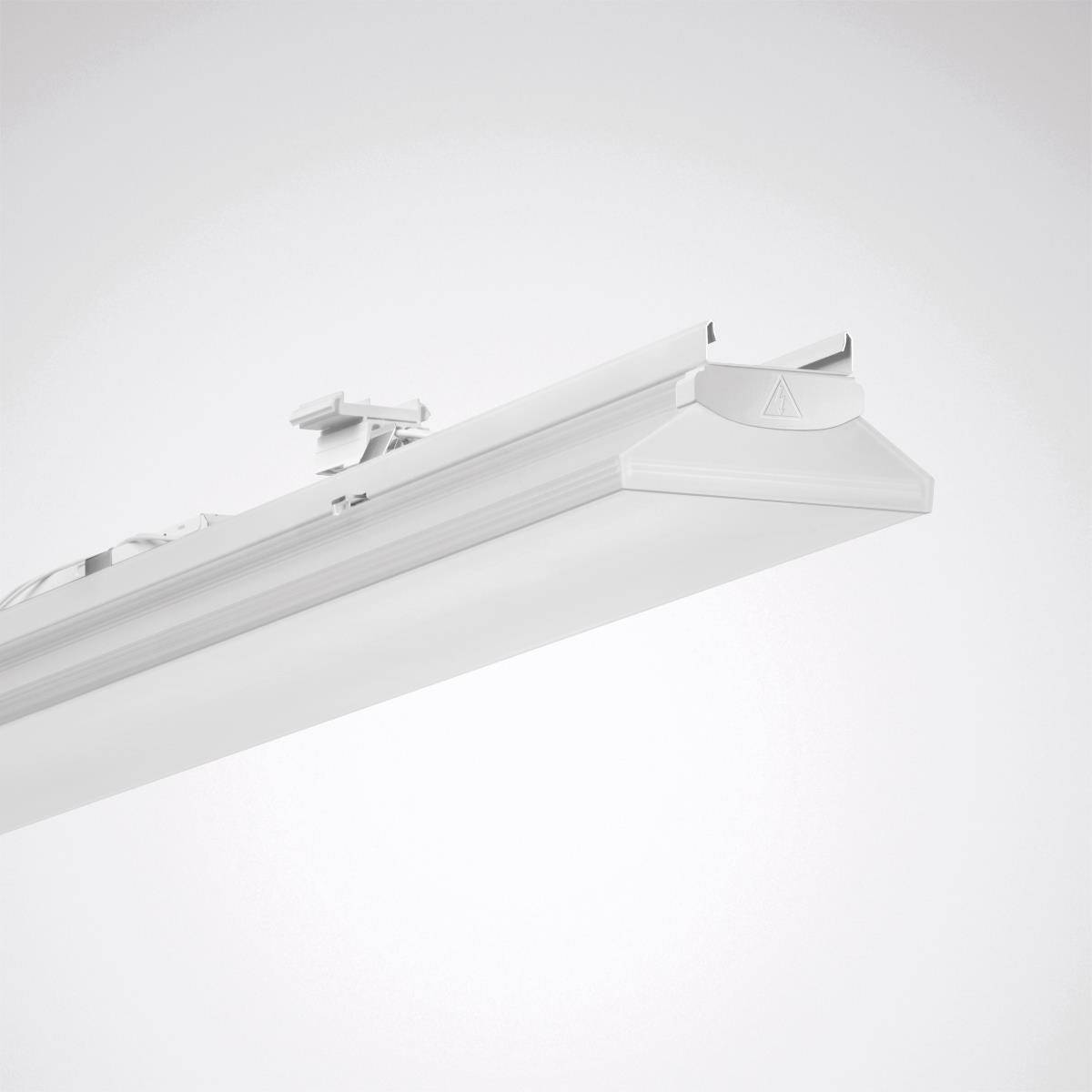 Ein weißes, modernes LED-Lichtsystem mit klaren Linien und minimalistischem Design. Geeignet für gewerbliche Innenräume.
