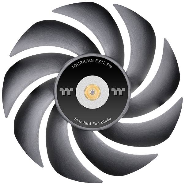 Ein schwarzer Lüfter mit neun gebogenen Rotorblättern und einem Zentrum, das den Text 'TOUGHFAN EX12 Pro Standard Fan Blade' trägt.