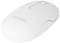 Weiße Computermaus mit einem Markenschriftzug an der Seite, schlichtes Design mit einem Scrollrad oben.