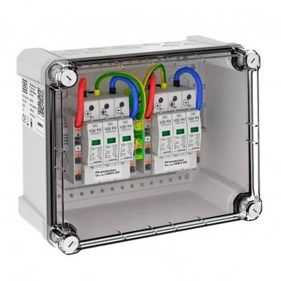 Kunststoffgehäuse mit durchsichtiger Front zeigt eine elektrische Anschlussbox mit Kabeln und Schaltern für PV-Anwendungen.