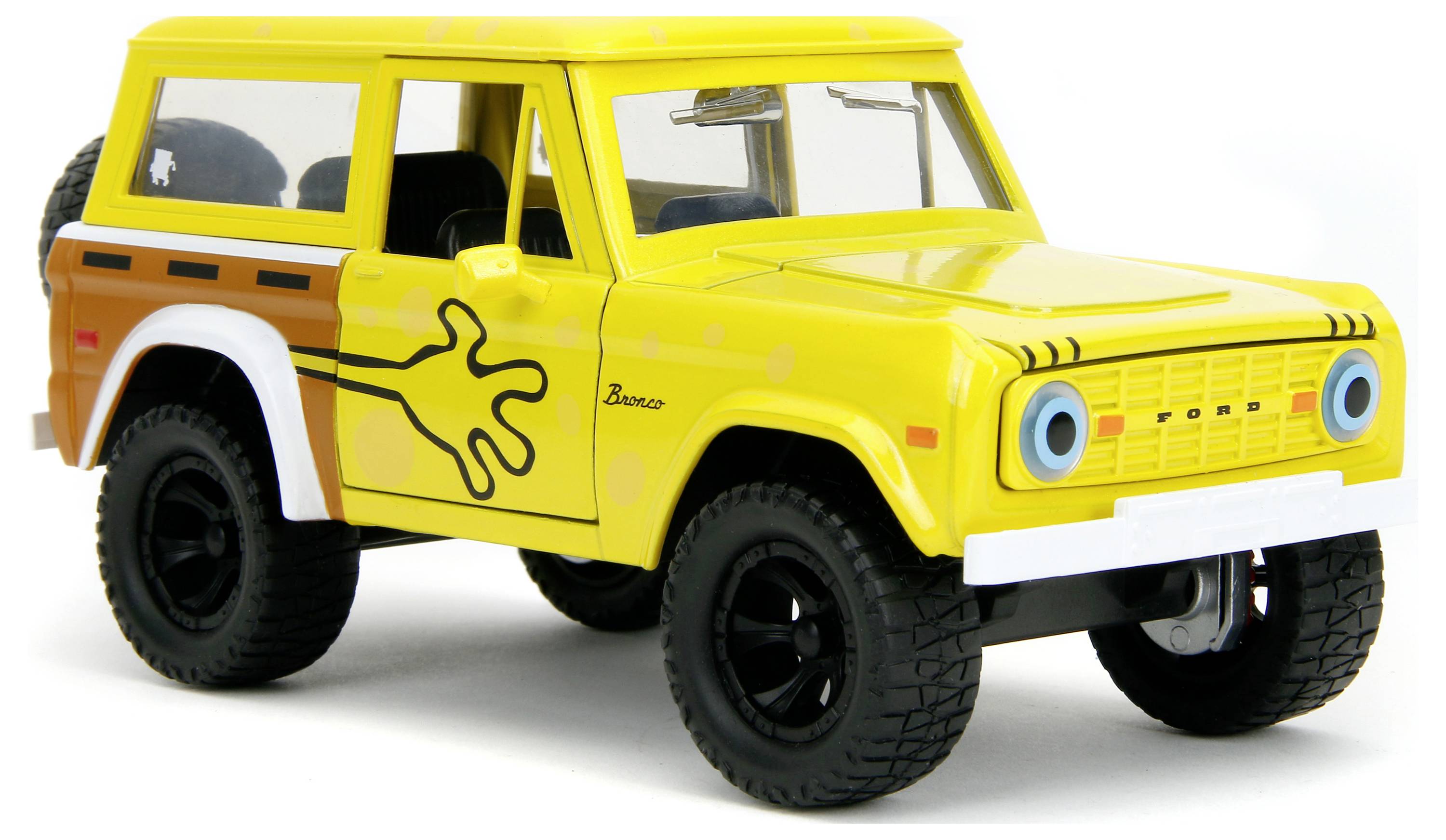 Ein gelbes Spielzeugauto im Stil eines Geländewagens mit blauen Scheinwerfern und schwarzen Reifen, auf einer weißen Fläche.