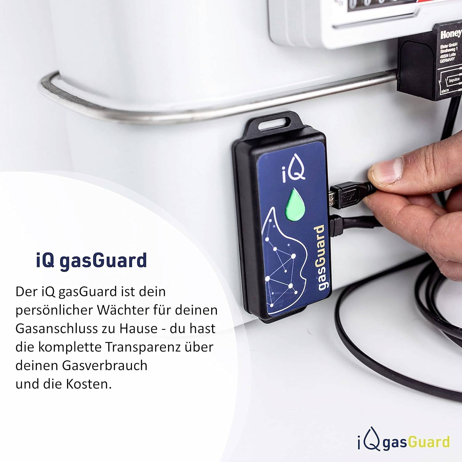 Ein Gerät namens 'iQ gasGuard' ist mit einem Gasanschluss verbunden. Es bietet Transparenz über Gasverbrauch und Kosten zu Hause.