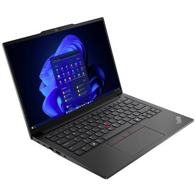 Schwarzer Laptop mit geöffnetem Bildschirm, der das Windows-Betriebssystem zeigt. Die Tastatur verfügt über rote Akzente.