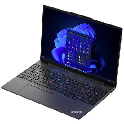 Ein geöffnetes Laptop zeigt den Windows-Startbildschirm mit Apps. Schwarze Tastatur und Trackpoint auf dem Touchpad sind sichtbar.