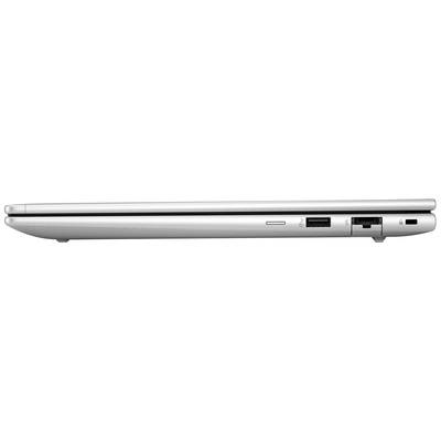 Silberner Laptop von der Seite, geschlossen, mit sichtbaren Anschlüssen: USB, Ethernet und Kopfhöreranschluss.