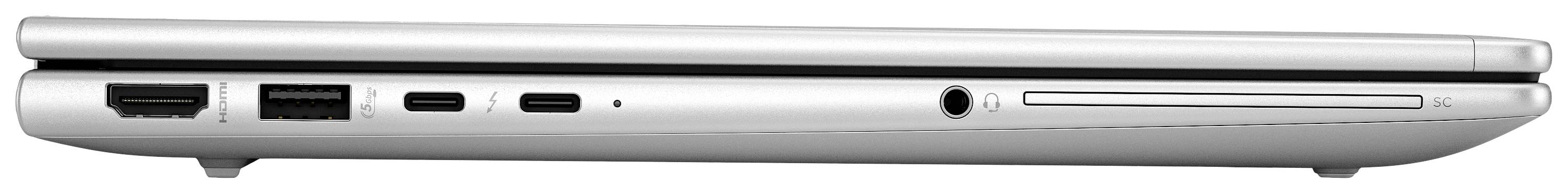 Seitenansicht eines Laptops mit Anschlüssen: HDMI, USB, USB-C, Kopfhörerbuchse und einem Karteneinschub. Gerät ist silberfarben.
