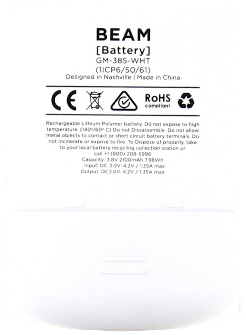 Rückseite einer Batterie mit Modellnummer, Herkunftsort und Sicherheitshinweisen in Englisch. Enthält auch Symbole für Recycling und Compliance.
