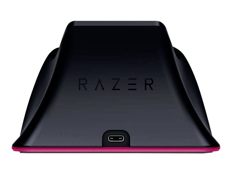 Schwarzes Razer-Ladegerät mit rosa Akzent unten, USB-C-Anschluss an der Vorderseite.