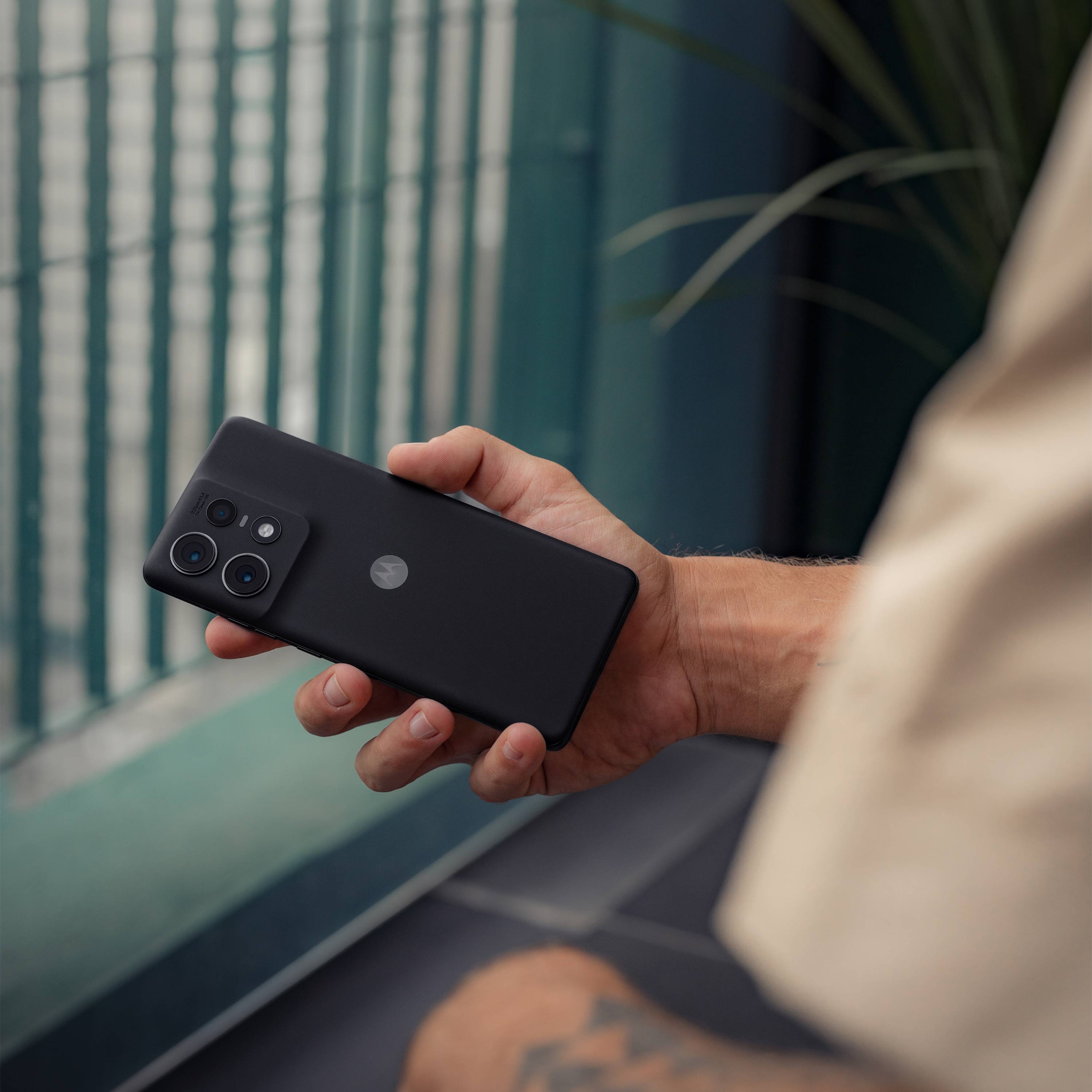 MOTOROLA SOLUTIONS - Motorola Edge 50 Pro - 5G Smartphone - Dual-SIM - RAM 12 GB / Interner Speicher 512 GB - pOLED-Disp-11