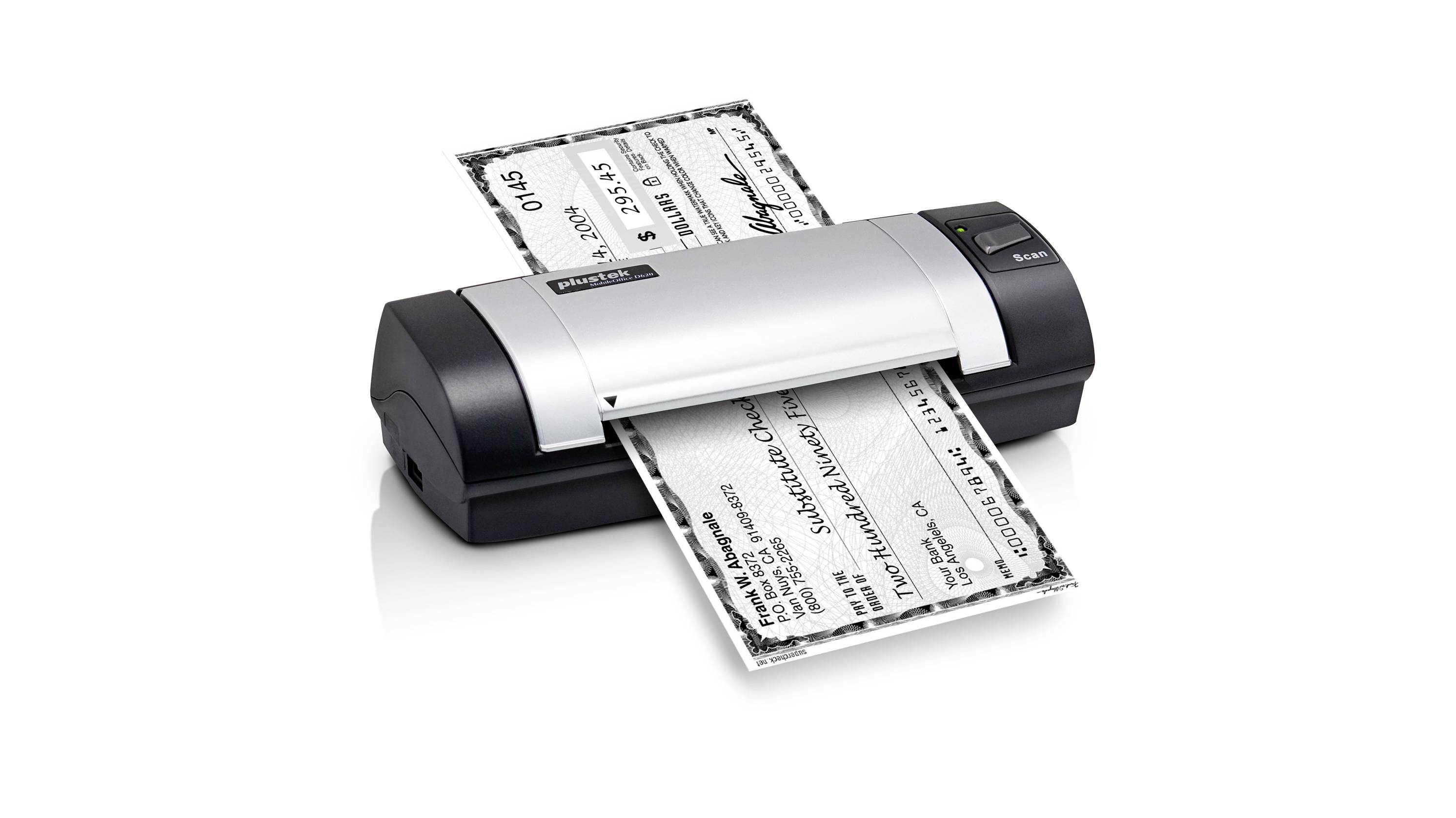 Ein tragbarer Scanner scannt zwei schwarz-weiße Dokumente, eines oben und eines unten, und erzeugt digitale Kopien.