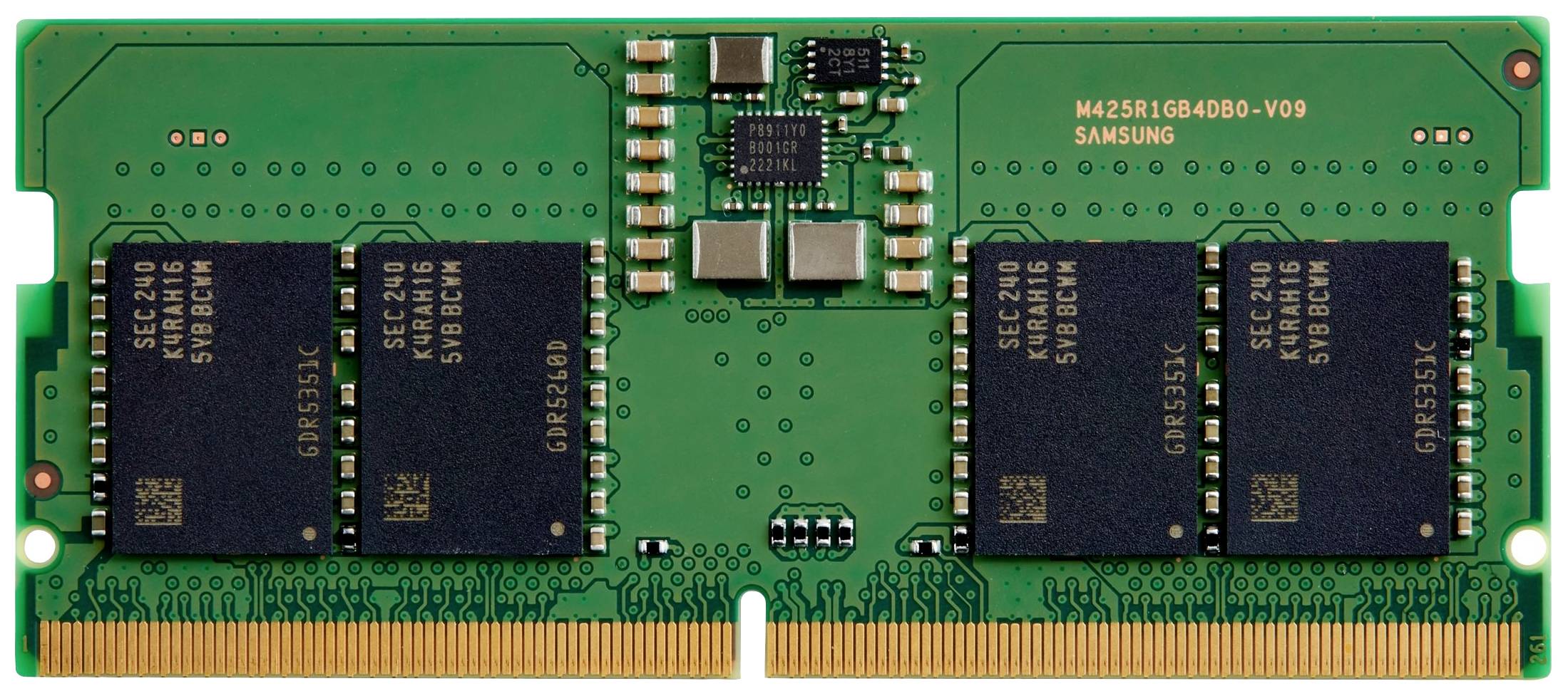 Ein grüner RAM-Modul für Computer mit schwarzen Speicherchips und goldenen Kontaktpins unten, Modellnummer M4 2GB von Samsung.
